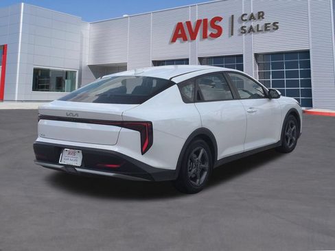 Used 2025 Kia K4 FWD image 6