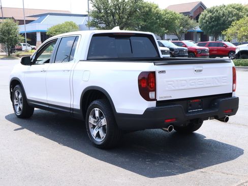 Used 2025 Honda Ridgeline RTL image 7