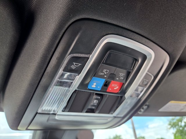 Used 2026 RAM 1500 Laramie AWD/4WD image 34
