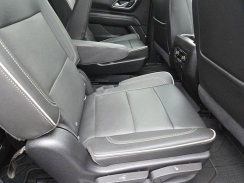 Used 2021 Chevrolet Tahoe Premier w/ Premium Package image 33