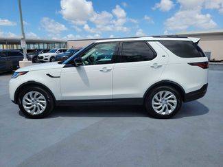 Used 2025 Land Rover Discovery S AWD/4WD video 3