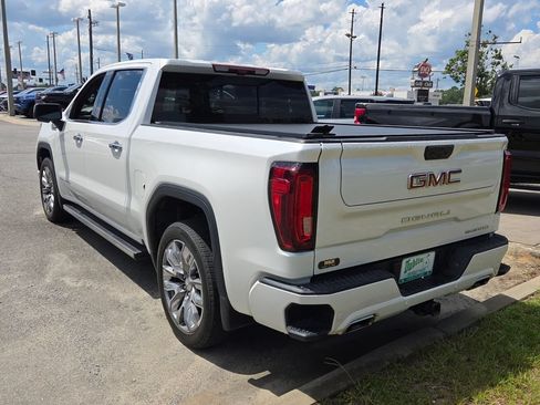 Certified 2024 GMC Sierra 1500 Denali AWD/4WD image 9