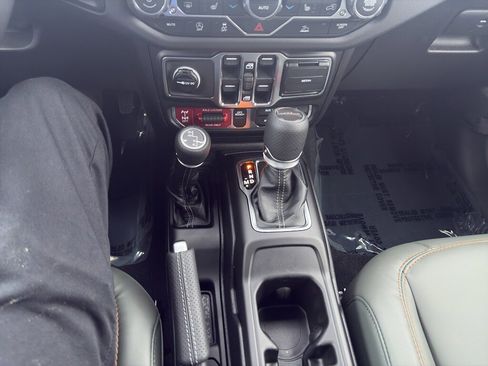 New 2026 Jeep Gladiator Mojave image 12