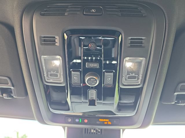 New 2026 GMC Yukon Denali w/ Advanced Technology Package AWD/4WD image 35