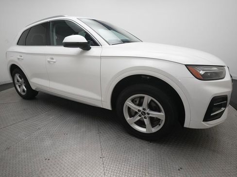 Used 2023 Audi Q5 Premium w/ Convenience Package AWD/4WD image 38