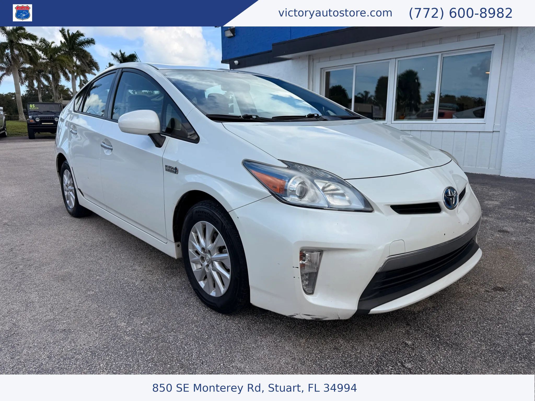 Used 2013 Toyota Prius Prime Plug-In Hybrid FWD image 29