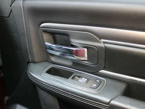 Used 2022 RAM 1500 Classic Warlock AWD/4WD image 9