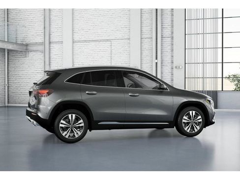 New 2026 Mercedes-Benz GLA 250 4MATIC image 18