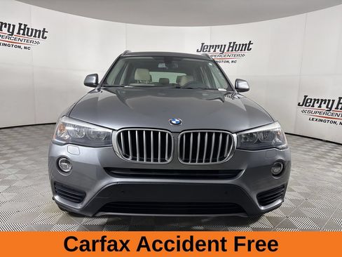 Used 2016 BMW X3 xDrive28i AWD/4WD image 3