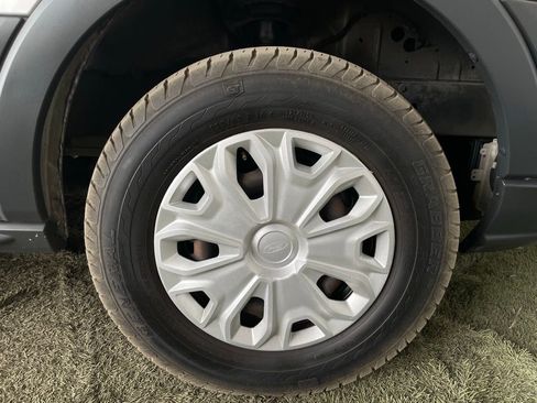 Used 2017 Ford Transit 150 XLT image 11