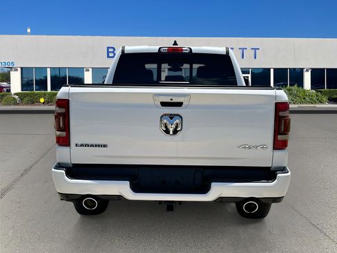 Used 2019 RAM 1500 Laramie w/ Sport Appearance Package AWD/4WD image 6