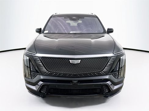 Used 2026 Cadillac Vistiq Platinum w/ LPO, Floor Liner Package image 23