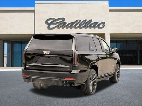 New 2026 Cadillac Escalade V AWD/4WD image 3