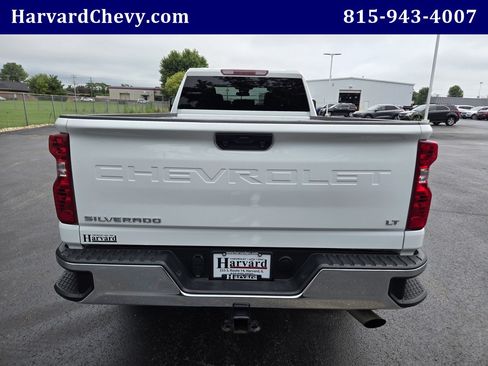 Used 2025 Chevrolet Silverado 2500 LT w/ Convenience Package AWD/4WD image 5