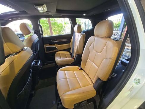Used 2021 Kia Telluride SX w/ Towing Package FWD image 4