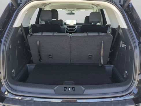 New 2025 Ford Explorer Active w/ Active Comfort Package image 41