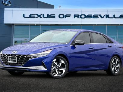 Used 2023 Hyundai Elantra Limited