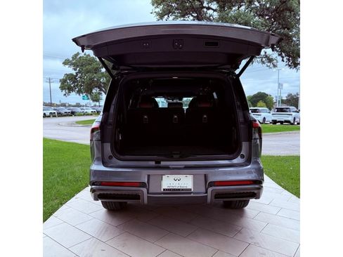 Certified 2026 INFINITI QX80 Autograph w/ Premium Cargo Package AWD/4WD image 33