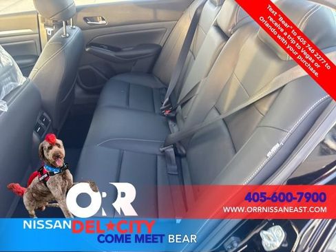 New 2025 Nissan Altima 2.5 SL image 12