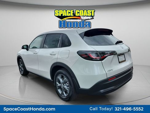 New 2026 Honda HR-V LX image 5
