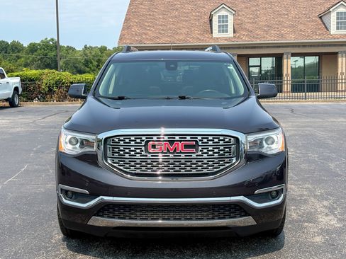 Used 2019 GMC Acadia Denali w/ LPO, Floor Liner Package AWD/4WD image 4