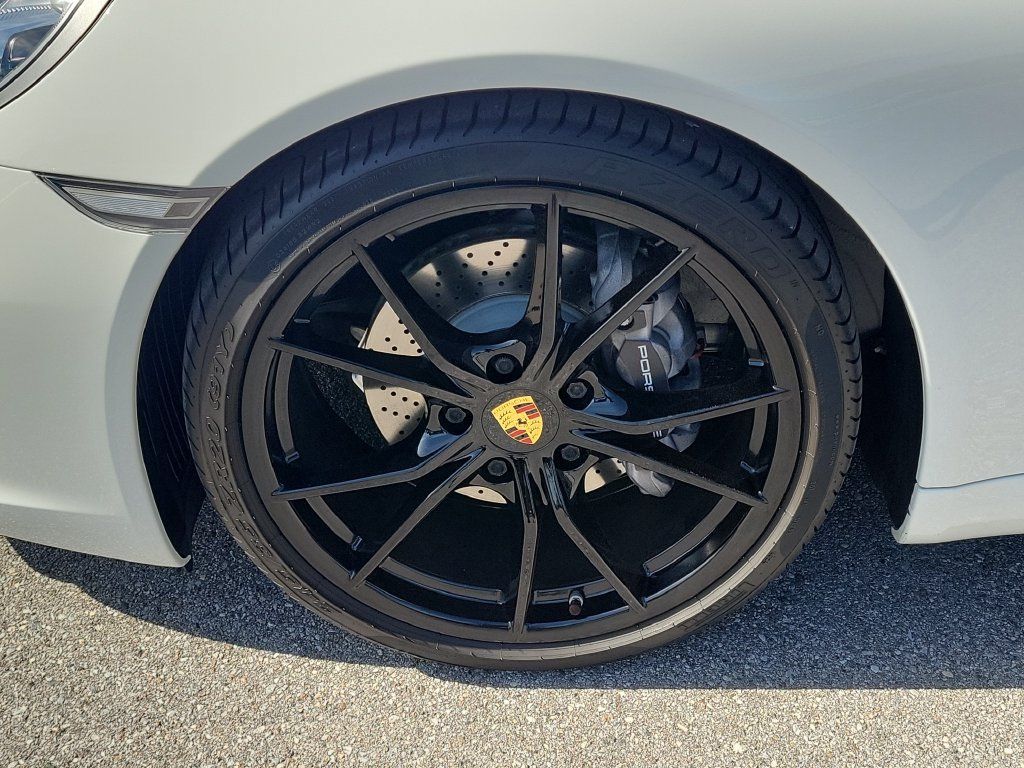 Certified 2019 Porsche 911 Carrera T RWD image 12