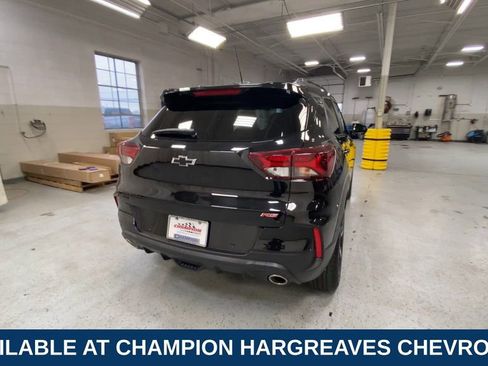Certified 2022 Chevrolet TrailBlazer RS w/ Technology Package AWD/4WD image 10