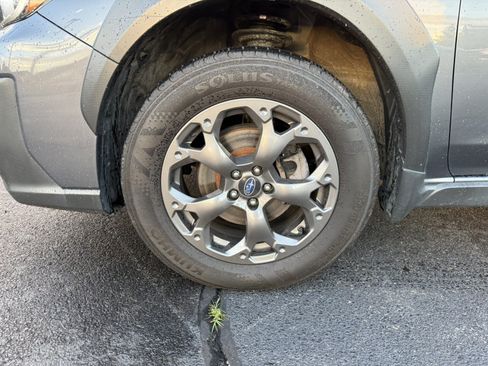 Used 2021 Subaru Crosstrek 2.5i Sport w/ Moonroof Package AWD/4WD image 11