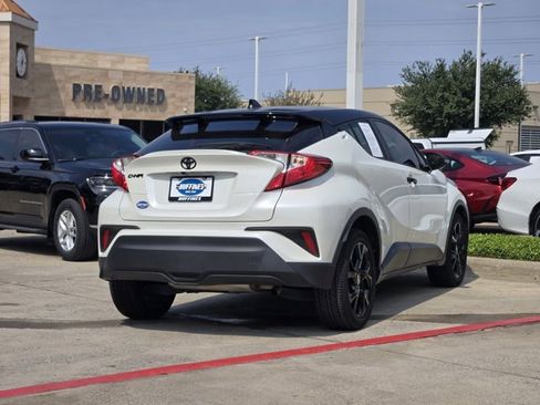 Used 2021 Toyota C-HR Nightshade image 8