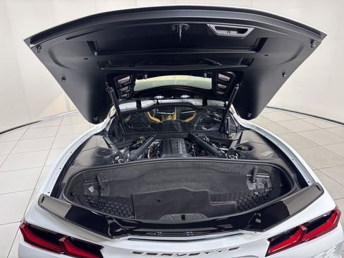 Used 2025 Chevrolet Corvette E-Ray w/ ZER Performance Package image 12