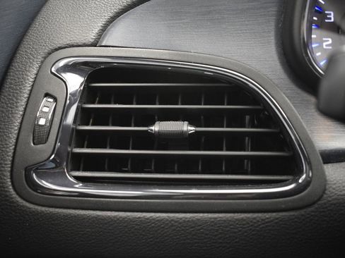 Used 2015 Chrysler 200 S w/ Navigation & Sound Group I image 54