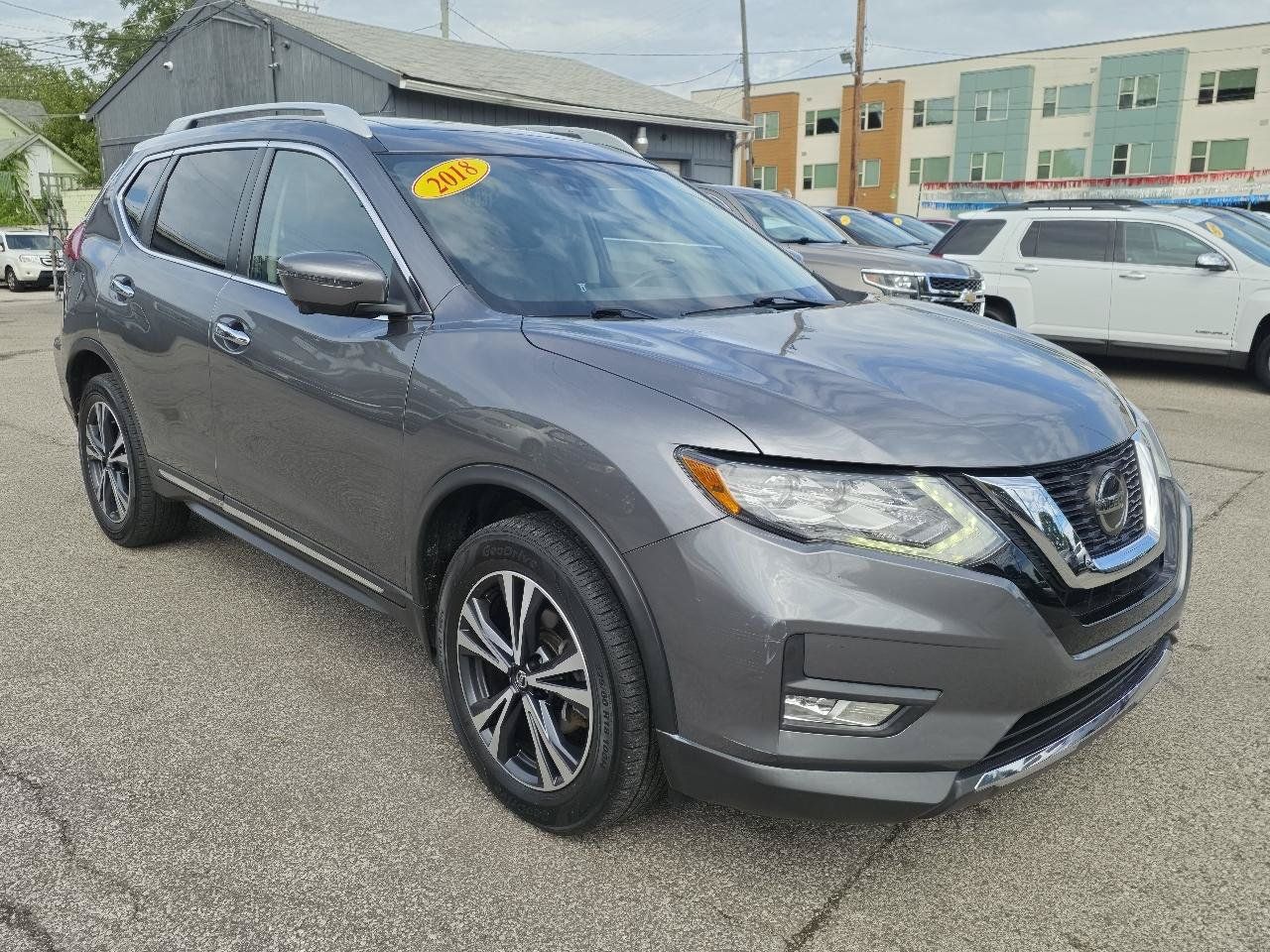 Used 2018 Nissan Rogue SL w/ Premium Package AWD/4WD image 3