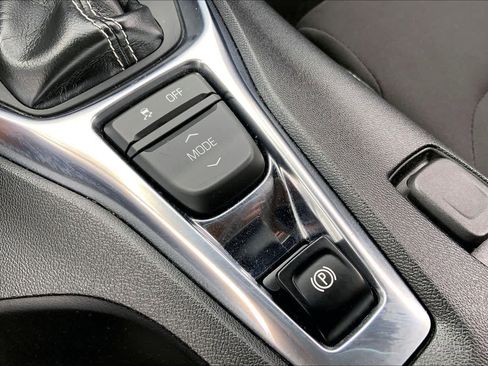 Used 2018 Chevrolet Camaro LT w/ RS Package RWD image 31