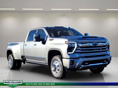 Used 2024 Chevrolet Silverado 3500 High Country w/ High Country Premium Package