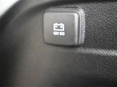 Used 2023 Jeep Grand Cherokee L Limited w/ Luxury Tech Group II image 29