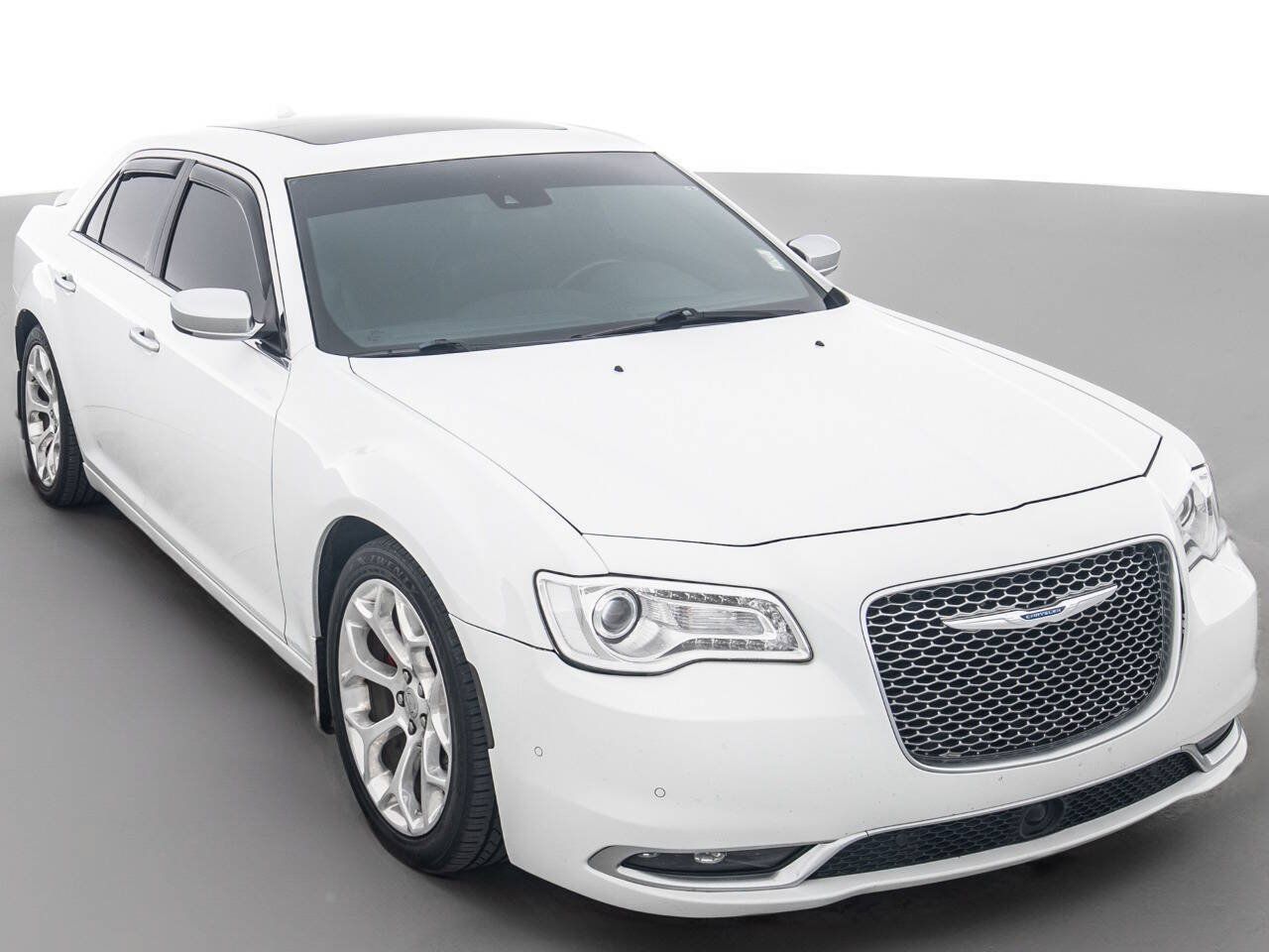 Used 2017 Chrysler 300 C Platinum w/ Safetytec Plus Group RWD image 1