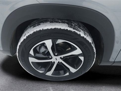 Used 2024 Chevrolet Trax RS w/ Driver Confidence Package image 20
