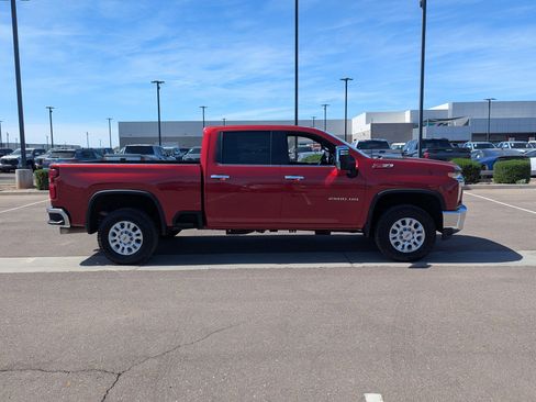 Certified 2021 Chevrolet Silverado 2500 LTZ w/ LTZ Convenience Package image 6
