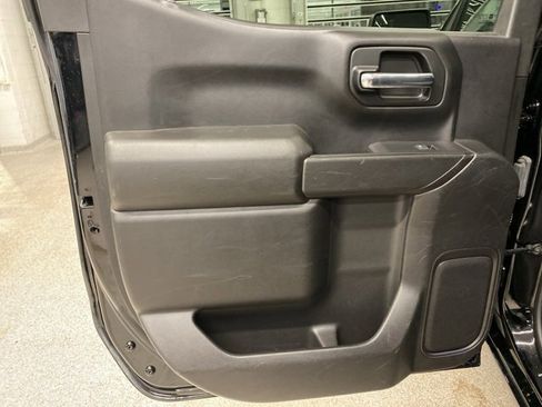 Certified 2022 Chevrolet Silverado 1500 Custom image 30