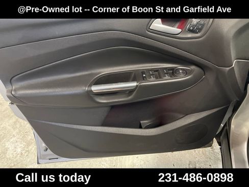 Used 2014 Ford Escape Titanium w/ Equipment Group 401A AWD/4WD image 15