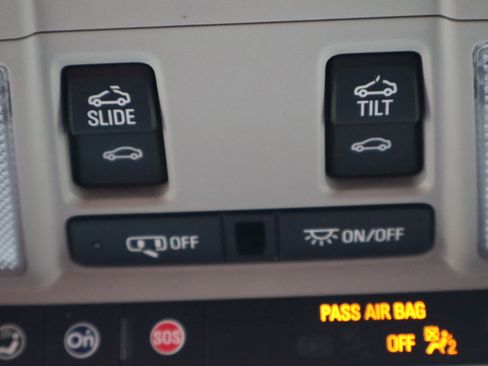 Used 2021 Buick Enclave Avenir image 29