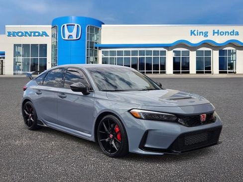 Used 2024 Honda Civic Type R image 5
