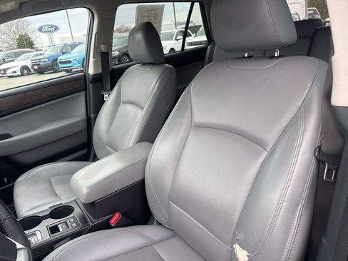 Used 2019 Subaru Outback 2.5i Limited w/ Protection Package #1 image 15