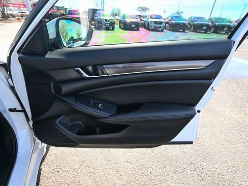 Used 2020 Honda Accord Sport image 25