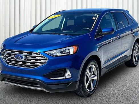 Used 2022 Ford Edge SEL w/ Convenience Package AWD/4WD image 2