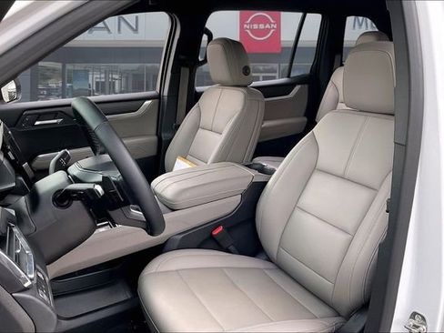 Used 2026 GMC Acadia Elevation w/ Black Edition FWD image 21