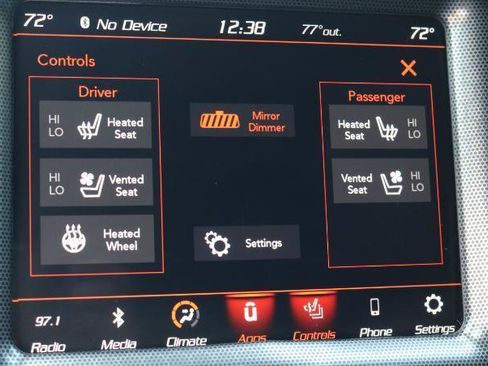 Used 2018 Dodge Challenger R/T Scat Pack w/ Leather Interior Group RWD image 14