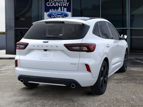 New 2025 Ford Escape ST-Line Elite w/ Premium Technology Package AWD/4WD image 12