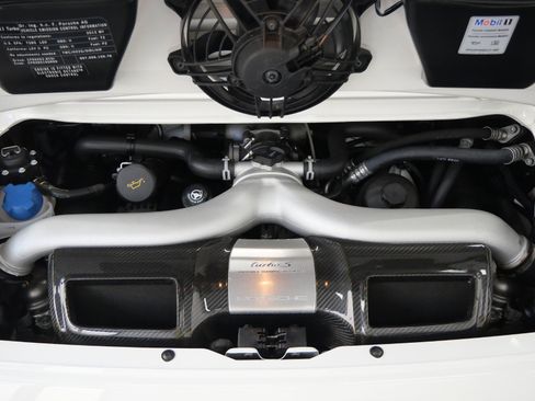 Used 2012 Porsche 911 Edition 918 Spyder AWD/4WD image 12