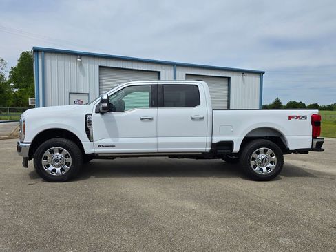 New 2026 Ford F250 Lariat AWD/4WD image 2